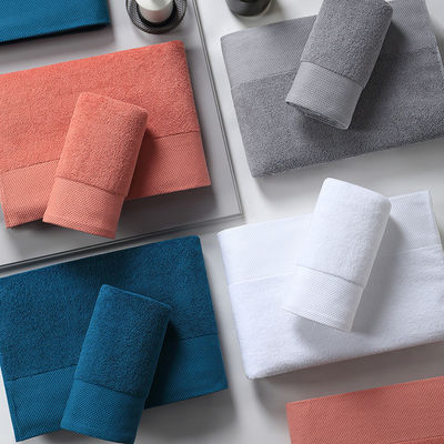 Plain Weaving Cotton Bath Towel and Customizable Logo Towels for Wellness Centers