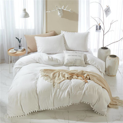 King Size Microfiber Bedding Set with 30 Degree Washing Temperature and 40 Fabric Count