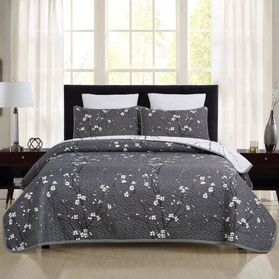 100% Polyester Patchwork Quilt Set 3-Piece Bedding Set with Comforter and Sheet Sets