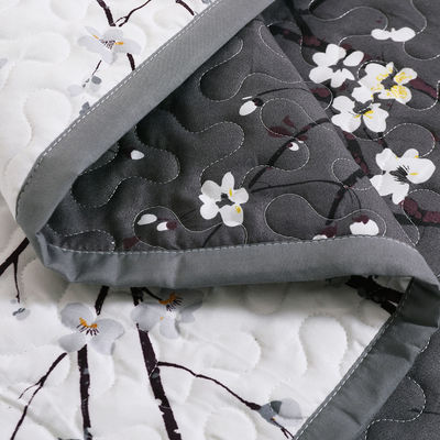 100% Polyester Patchwork Quilt Set 3-Piece Bedding Set with Comforter and Sheet Sets