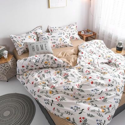 Fashionable Attractive Style Duvet Bedding Set with Anti Dust Mite Fabric Density 173*118
