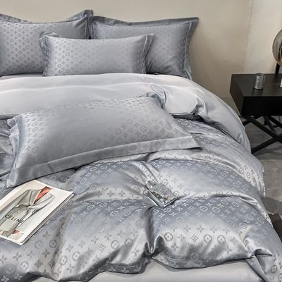 Polyester / Linen / Cotton Luxury Jacquard Bedding Sets Collections 4 Pcs Comforter