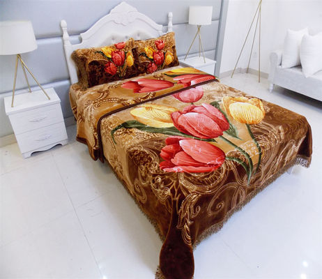 Upgrade Your Bedding with Customizable Cotton Filling Set and Super Soft Fluffy Blanket