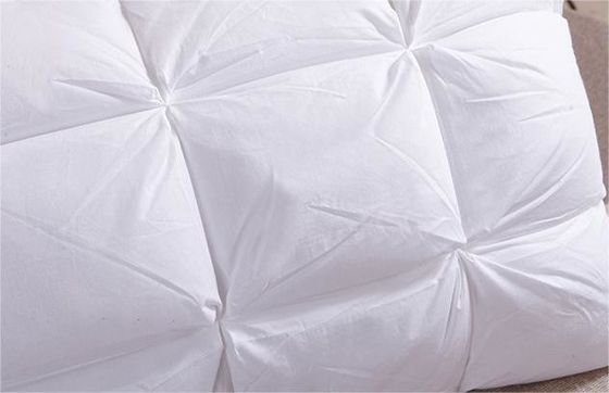 Three-Dimensional Silk Cotton Pillow Core for Hotel High Resilience Neck Protection