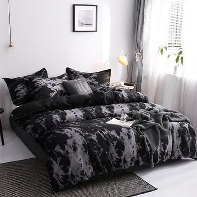 Personalized Comfort and Style Custom Logo King Bedding Set for Modern Fashion Designers