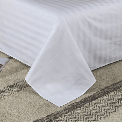 133*60 Fabric Density 4pcs Bedding Set for 2.5m Application Size Cotton Comforter Sets