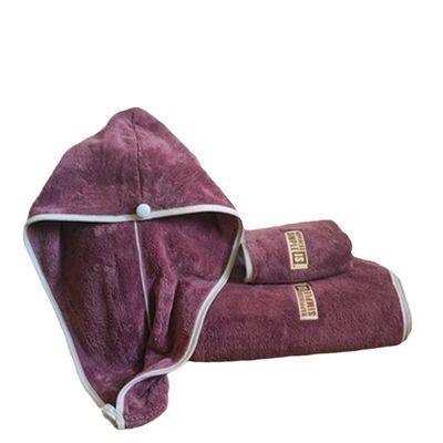 High Absorbent Coral Velvet Bath Towel and Shower Cap Gift Set 1kg Polyester Material