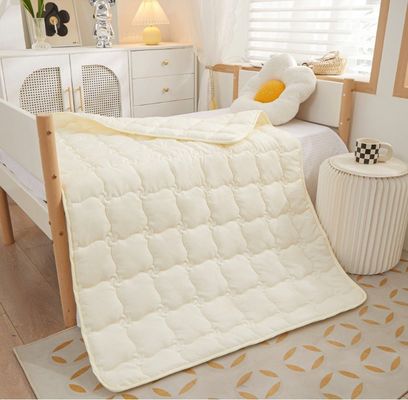 Summer Comfort Washable Quilt Gentle Cotton Fill for Baby-Soft Feel in Baby Care Room