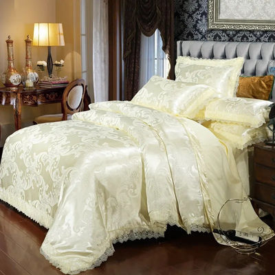 4pcs Colorful Microfiber Printed Queen Bedding Sets for Hotel Luxury and Comfort