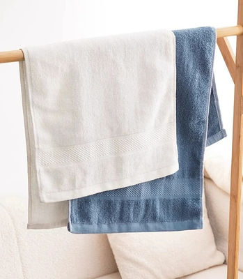 Custom White Bath Towel Set 70*140cm 100% Cotton Hotel Towel for Luxury Home Bathroom