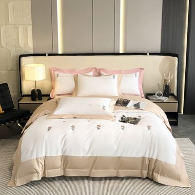 Exquisite Embroidery Craft 100% Cotton Quilt Bedding Set for Comfortable Sleep 4 Pcs