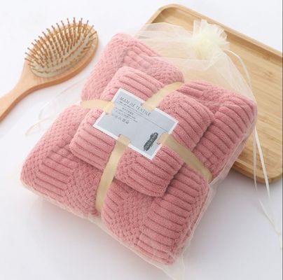 Customer Logo Thick Absorbent Polyester Towel Bath Towel Sets with Auspicious Grid