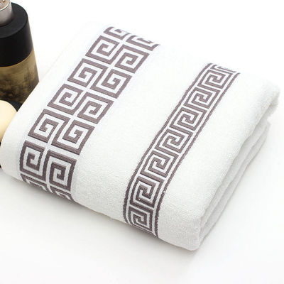 Hotel Customized 32S Pure Cotton Bath Towel with High Absorbency and Jacquard Design