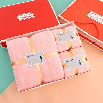 Adult Coral Fleece Bath Towel Set in Customized Color for Softness and Absorbency