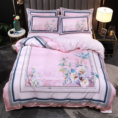 2023 Queen Size Cartoon Style Diagonal Printing Bedding Set with Diagonal Pattern