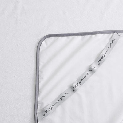 Customised Size Solid White Color Waterproof Terry Mattress Protector with Elastic Bands