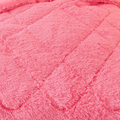 Super Soft Plush Quilt with Artificial Velvet and 100% Polyester Filling Pink Bedding
