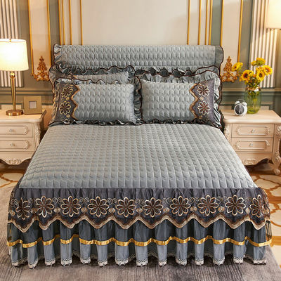 Hotel Bedding Sets Polyester Fiber Filled Floral Plant Printed Bed Cover Fitted Skirt Sheets 3pcs Bedspread Set
