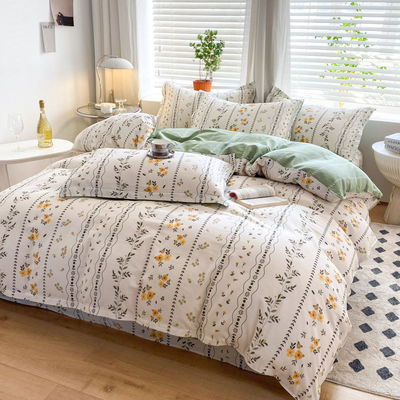 Wedding Four-piece Kit Bedding Duvet Quilt Cartoon Cotton Bed Set Luxury Bed Sheets