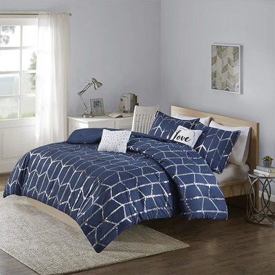 Seasonal Everyday Bedding Set Four Pieces Woven Print Design for Home Hotel Bed Cover