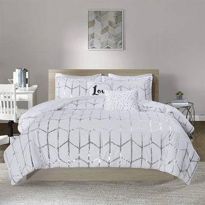 Seasonal Everyday Bedding Set Four Pieces Woven Print Design for Home Hotel Bed Cover