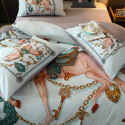 Diagonal Pattern Designer Digital Printing 4 PCS Bedding Sets Color Fastness Grade 4