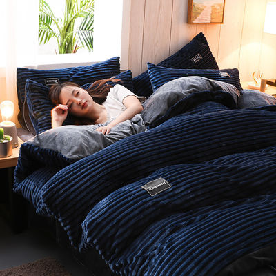 128x70 Fabric Density Flannel Velvet Fleece Bedding Set for Queen/King Size in Winter
