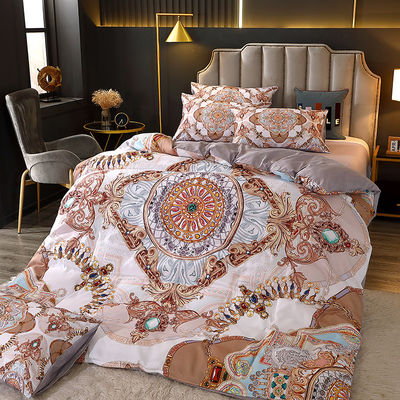Digital Printing Bedding Set with Polyester Comforter Cover and Luxury Bed Sheets