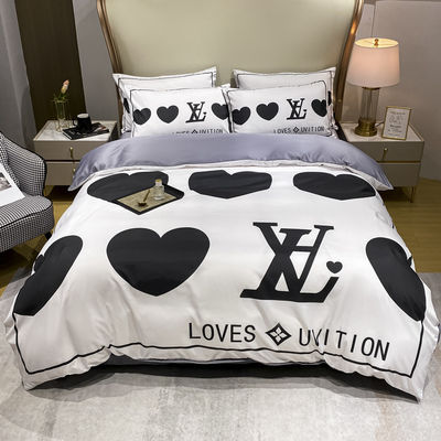 2023 Modern Polyester Heart Bedding Sheet Set for Luxury Bedding Quilts Duvet Cover