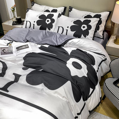 Sustainable Luxury Home Textile Designer Bedding Set with Flower Bed Duvet Cover