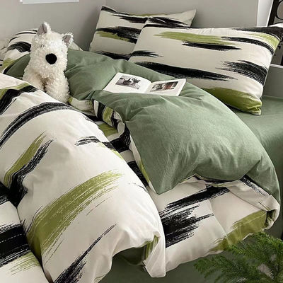 Simple Fashion Customized Size Floral Bedding Set 2-2.5 kg Weight Plant Floral Design