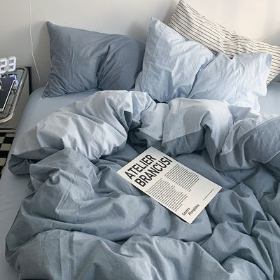 Customized Size Luxury Bed Sheet Quilt Set in Soft and Comfortable Cotton for Double Bed
