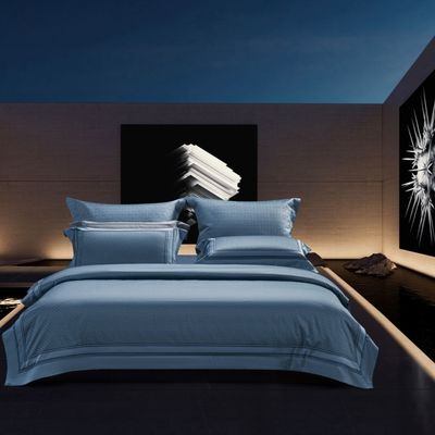Customized Washed Cotton Double Layer Yarn Quilt Cover and Bed Sheet Set for Weddings