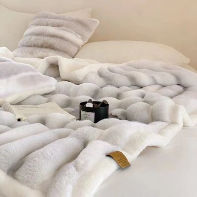 Excellent Warm Grey Flannel All Season Ultra Soft Plush Thick Fuzzy Blankets for Sofa