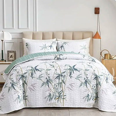 Experience Ultimate Comfort with this 3 pcs Customizable Luxury Printed Quilted Set