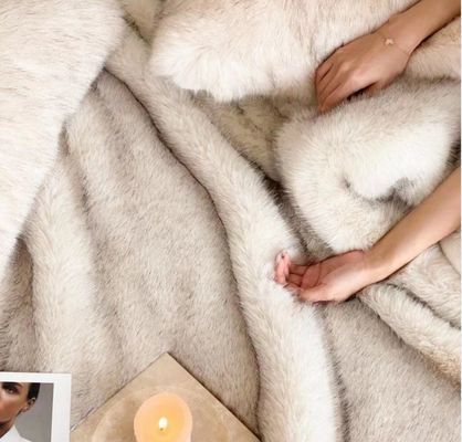 Winter Season Oversized Blanket Wearable Hoodie with Thick Flannel and Giant Pocket