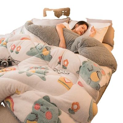 Thickened Lamb Fleece Quilt Soft Chemical Fiber Quilt Bedding Set with Customised Size