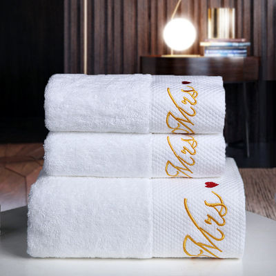 Customized Embroidery Logo White Towels Thick Bath Towel 100% Cotton for 5 Star Hotel Standard