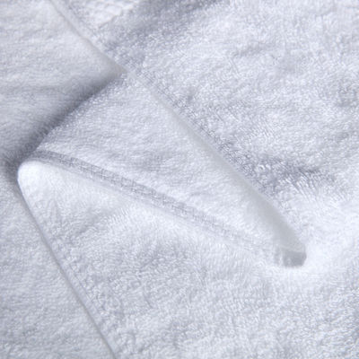 Customized Embroidery Logo White Towels Thick Bath Towel 100% Cotton for 5 Star Hotel Standard