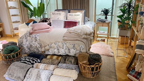 Elegant Super Soft Dyed Polar Fleece Modern Solid Color Throw Blanket for Bedding