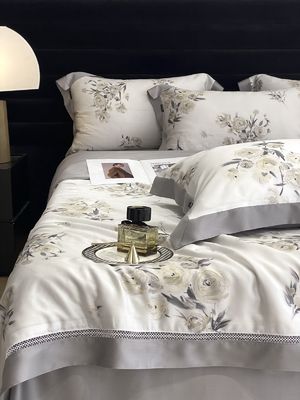 National Standards Color Fastness Grade 300TC/60S*60S Tencel Bedding Sets for Dubai Market