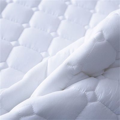 Non-Slip Mattress Protector for Hotel Simple and Fashionable Design Machine Washable