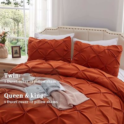 Queen Size Solid Pinch Pleat Pintuck 3-Piece Duvet Cover Set with Diamond Embroidery