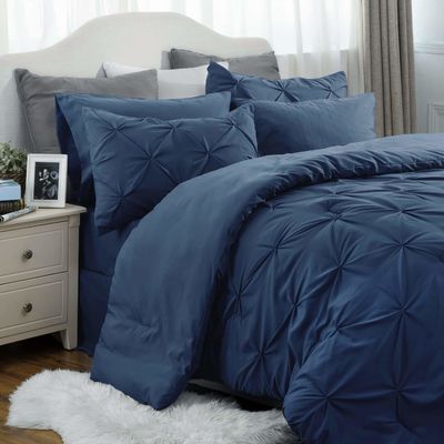 Queen Size Solid Pinch Pleat Pintuck 3-Piece Duvet Cover Set with Diamond Embroidery