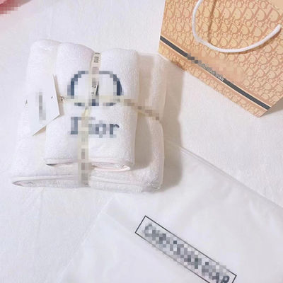 Soft Comfortable Knitted Cotton Towels Gift Set for Bathroom Rectangle and Stylish