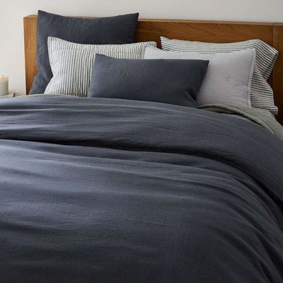 Breathable 100% French Linen Bedding Set for a Cozy and Luxurious Sleep Experience