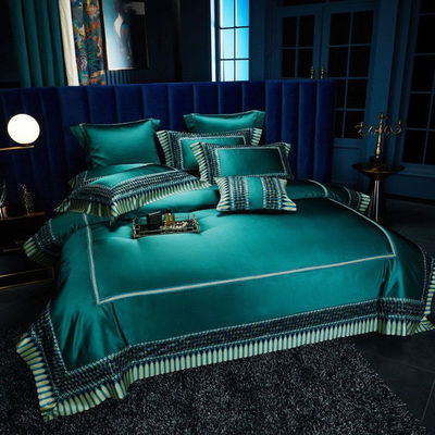 Light Luxury Green Silk Cotton Quilt Cover Lace Comforter Set Exquisite Craftsmanship