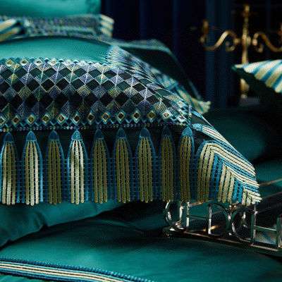 Light Luxury Green Silk Cotton Quilt Cover Lace Comforter Set Exquisite Craftsmanship
