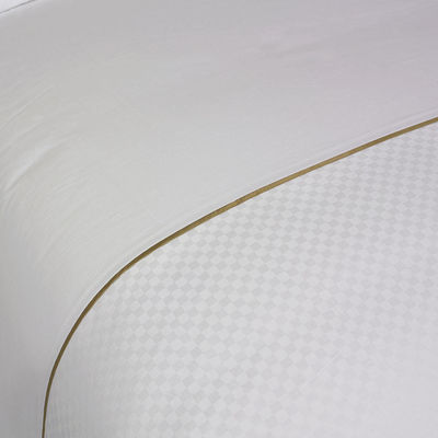 Hotel Bed Sheet Set in 100% Cotton with 300tc Thread Count and GOOSE DOWN Filling
