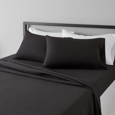 Sustainable Microfiber 4 Piece Bed Sheet Set with 14-Inch Deep Pockets Queen Black Solid
